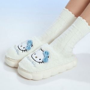 Hello Kitty Slippers 💙